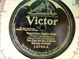 small_victor 19789 a.webp